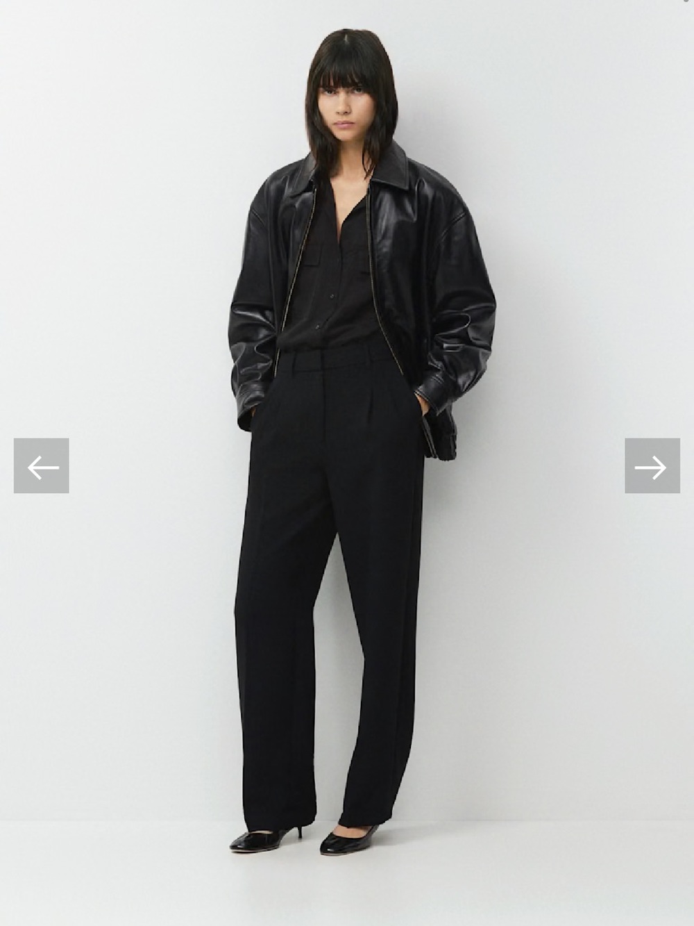 Aritzia Effortless Pant Regular Length in Black Size 4